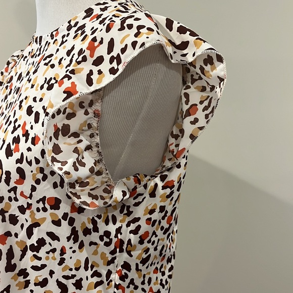 Shift dress with ruffle sleeves in multi color leopard print Size M - Picture 5 of 7